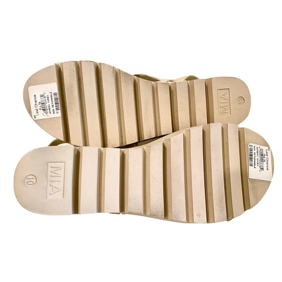 NWT — Mia Ciji Faux Pebbled Leather Platform Sandals Beige Size10 - Picture 12 of 14